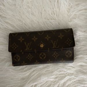 Authentic Louis Vuitton Wallet